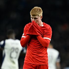 لاعب هولندي ينافس العيناوي على" مقعد الشباب" في ريال مدريد