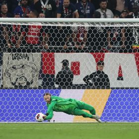 الحارس سافونوف يقود باريس سان جيرمان للقب إنتركونتيننتال