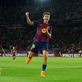 نجم برشلونة فيرمين لوبيز لاعب الأسبوع في دوري أبطال أوروبا