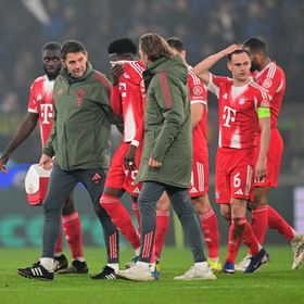 بايرن يتلقى ثلاث ضربات مقلقة في انتصاره الساحق على أتالانتا