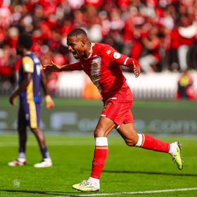 الوداد وبلوزداد يتأهلان في الصدارة في كأس الكونفيدرالية