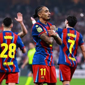 رافينيا يغيب عن برشلونة أمام ريال سوسيداد بسبب الإصابة