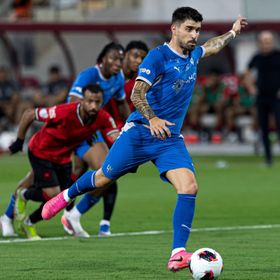 شاهد.. الهلال يتخطى الرائد في كأس خادم الحرمين الشريفين بهدفي روبن نيفيز
