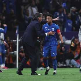 الهلال "يطلب حكاماً أجانب" للديربي الحاسم ضد النصر