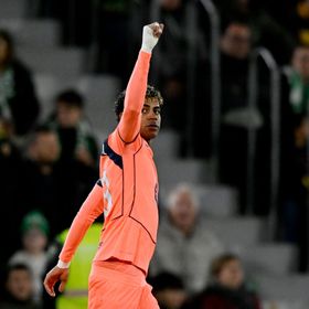 شاهد.. برشلونة يتجاوز إلتشي في الليغا والإصابات تفسد فرحة الفوز