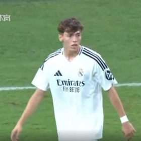 شاهد كيف يلعب "تياغو" مفاجأة تشابي ألونسو في تدريبات ريال مدريد