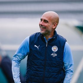 غوارديولا يسترجع درس الهلال السعودي قبل مواجهة توتنهام