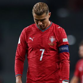 كريستيانو رونالدو بديلاً أمام النرويج والمدرب جيسوس يشرح السبب