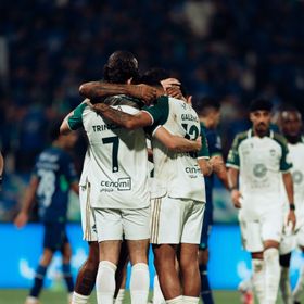 شاهد.. الأهلي يتجاوز بسهولة اختبار الفتح في الدوري السعودي