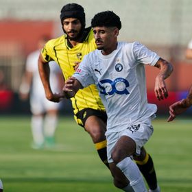 طردان وتعثر مبكر لبيراميدز وتكريم لاعب راحل في افتتاح موسم الدوري المصري