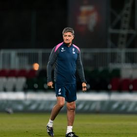 القادسية ينهي ارتباطه بالمدرب ميشيل غونزاليس ويكشف السبب