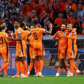 ممفيس ديباي يقود هولندا لسحق فنلندا في تصفيات كأس العالم