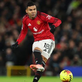 مانشستر يونايتد يعلن رحيل البرازيلي كاسيميرو