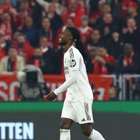 التاريخ يعيد نفسه.. كامافينغا يكرر الخطأ ذاته في غضون عام مع ريال مدريد