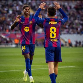 مانشستر يونايتد يدفع ماركوس راشفورد لتمديد إقامته في برشلونة