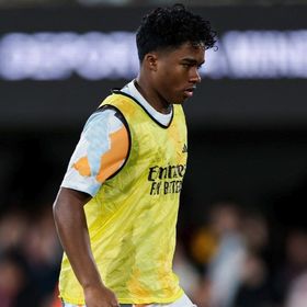 والد إندريك يشجّع بالميراس على استعادته من ريال مدريد