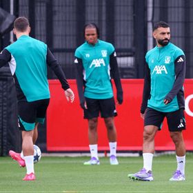 نجم ليفربول الصاعد يكشف نصيحة ذهبية من "التاريخي" محمد صلاح