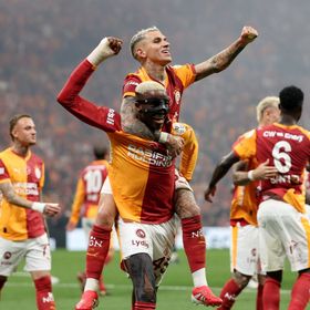 غلطة سراي يتوّج بطلاً للدوري التركي للمرة الرابعة على التوالي