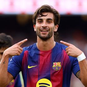 ما سر الغموض حول مستقبل فيران توريس في برشلونة؟