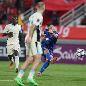 شاهد.. الاتحاد يتلقى هزيمة ثقيلة من الدحيل في أبطال آسيا للنخبة