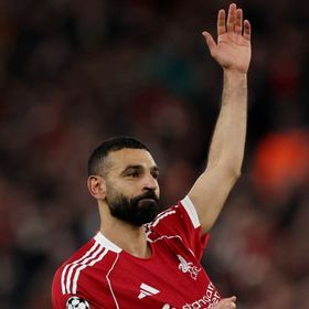 شاهد.. محمد صلاح يقود ليفربول لسحق غلطة سراي وصدام مع باريس سان جيرمان