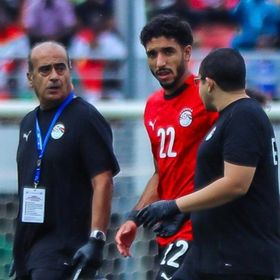 طبيب المنتخب المصري يوضح طبيعة إصابة عمر مرموش