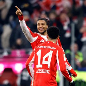 بايرن يدهس فولفسبورغ بثمانية أهداف ويعزز تصدره للدوري الألماني