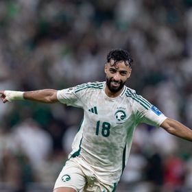 شاهد.. القائم يحرم أبو الشامات من هدف "تاريخي" في نهائي خليجي 27