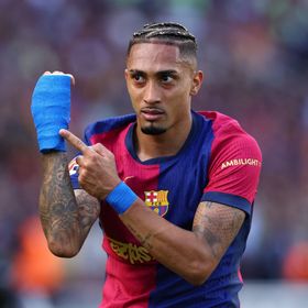 برشلونة في ورطة.. إصابة رافينيا وجوان غارسيا