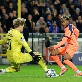 لامين يامال وفيران توريس ينتقدان دفاع برشلونة بعد مباراة بروج