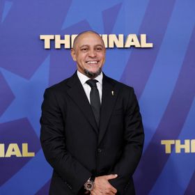 الأسطورة روبرتو كارلوس يكشف كيف فقد 99% من أموال كرة القدم