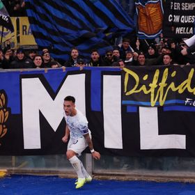 لاوتارو مارتينيز ينهي معاناة إنتر ميلان ويحقق رقماً قياسياً بالدوري الإيطالي