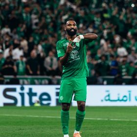 فراس البريكان الأفضل في ديربي جدة بين الأهلي والاتحاد.. فمن الأسوأ؟