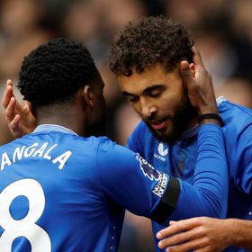 مانغالا يغيب عن إيفرتون لنهاية الموسم وكالفرت-لوين لأسابيع