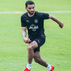 آيت نوري: اللعب لسيتي مثل الحلم.. وسأتطور مع غوارديولا