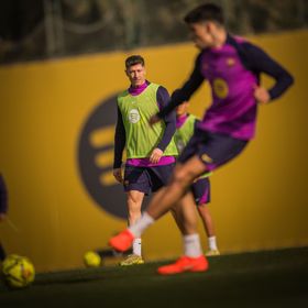 روبرت ليفاندوفسكي بديلاً.. تشكيلة برشلونة ضد أوساسونا بالدوري الإسباني