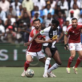لاعب الأهلي المصري يطلب "ضعف الرقم المعروض" لتجديد عقده