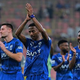 مواعيد أبرز مباريات اليوم الجمعة 7 نوفمبر 2025