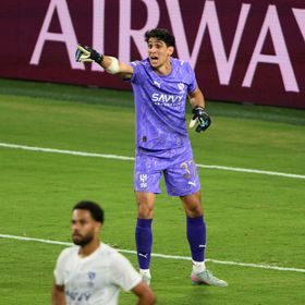 الهلال سيجعل بونو من "الأعلى أجراً" لتجنّب عودته إلى إشبيلية