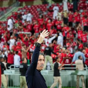 جابر مدرب عمان: قاتلنا حتى النهاية أمام فلسطين ونستحق الملحق