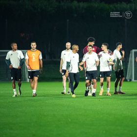 براهيمي ضد كايو.. تشكيلة الجزائر والإمارات بربع نهائي كأس العرب