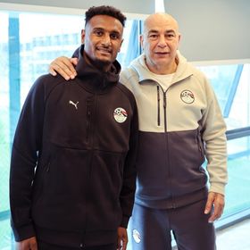 مدرب مصر يبدأ تجهيز بديل محمد صلاح قبل مواجهة أستراليا