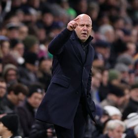 موعد مباراة ليفربول وبيرنلي في الدوري الإنجليزي الممتاز