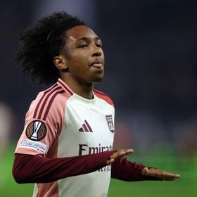 إيفرتون يقترب من ضم جناح ليون والمغربي أزنو من بايرن