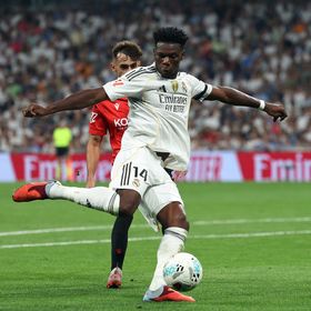 تشواميني يشيد بـ"أفكار جديدة" لتشابي.. ويرفض مقارنته بأنشيلوتي