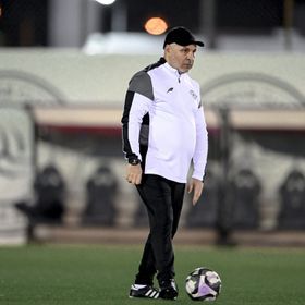 نور الدين بن زكري يُحذر الهلال: الشباب في مرحلة صحوة ويبني فريقاً كبيراً