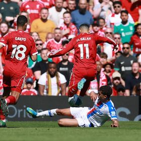 الحكم يشرح سبب حرمان محمد صلاح من ركلة جزاء ضد بالاس