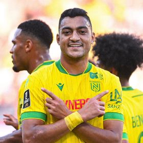 لا يتوقف عن التسجيل.. ماذا قدم مصطفى محمد مع نانت قبل الموسم الجديد؟