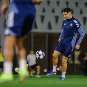 كريستيانو رونالدو يعود بشروط ويهدد بقاء رئيس النصر