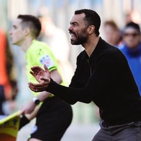 لماذا بدأ أشلي كول "المحبط" رحلته التدريبية من إيطاليا؟